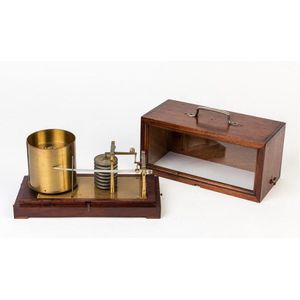 A Richard Freres Barograph in timber case, early to mid 20th…