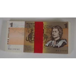 One hundred Australian consecutive $1 bank notes,…