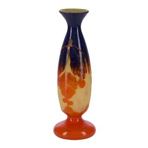 A French cameo glass vase, by Charles Schneider (1881-1958),&hellip;