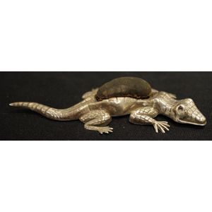 Edwardian sterling silver Lizard pin cushion hallmarked for…