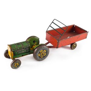 Mettoy vintage tinplate tractor with trailer, made in Great…