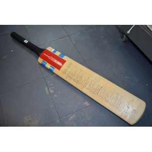 An Australian Test Cricket captains since 1936 autographed…