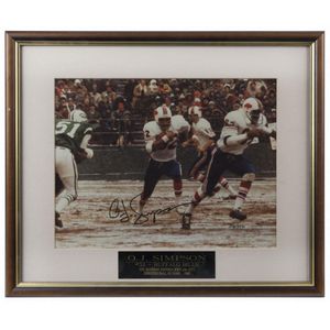 Baseball: O.J. Simpson: signed colour photograph display,…