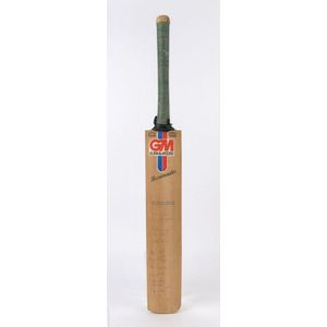 Australian Cricket Bat Signed by 12 Players - Sporting - Cricket ...