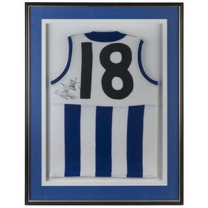 Wayne Carey: North Melbourne: signature on number '18' North…