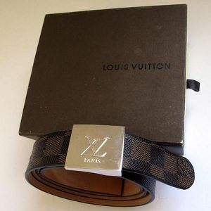 Louis Vuitton Reversible Black Beige LV Logo Buckle Belt Size 100