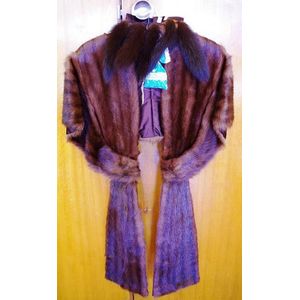 LOUIS VUITTON Mink fur stole in good condition Brown ref.237389 - Joli  Closet