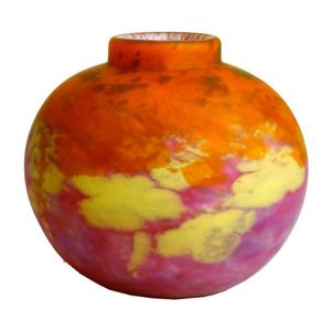 A rare early 20th century Schneider intercalaire glass vase,&hellip;