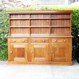 Antique kitchen dresser - price guide and values