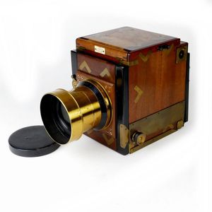Late 19th Century Rare Camera with Taylor & Hobson Lens - Photography ...
