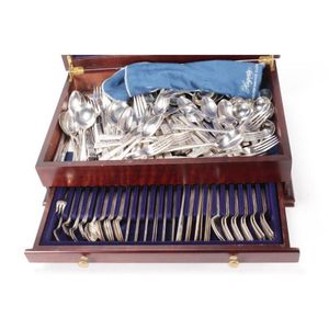 American silver plate cutlery canteen, by National Silver Co.,…