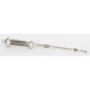 A silver torah yad, with rope design openwork. Bearing marks A.…