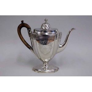 Sterling silver « à la du Belloy » Coffee pot, Paris XIXe siècle -  Ref.108099