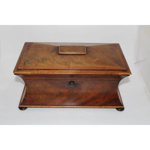 Georgian mahogany sarcophagus shaped tea caddy on bun feet, no…