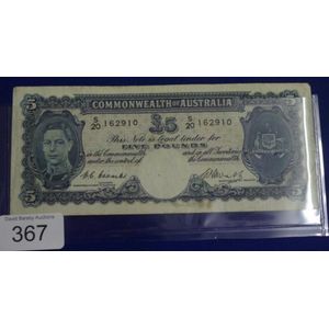 Commonwealth of Australia 5 pound bank note, signed Coombs &…