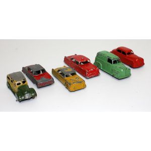 6 Tootsie Toy, USA, 1950s vehicles four sedans and two panel…