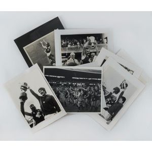 Carlton: 1970s-80s collection of original b&w press photographs,…