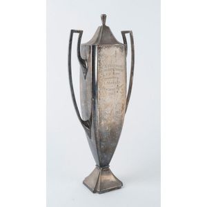 Essendon 1941: The R.A. Freeman Memorial Trophy Essendon…