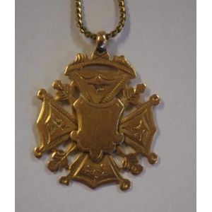 Victorian 9ct gold fob medallion, hallmarked Birmingham 1900,…