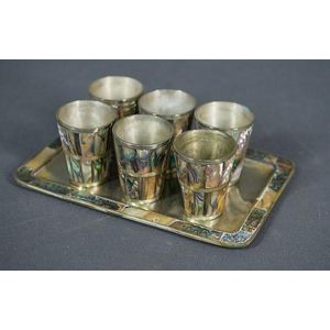 Set 6 Mexican Taxco shell set liquer goblets on matching tray.…
