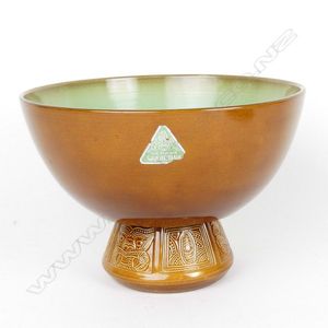 A Crown Lynn Wharetana pedestal bowl, deep circular raised on&hellip;