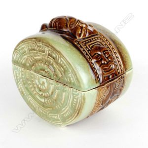 A Crown Lynn Wharetana ware 'Kokowai Bowl Cigarette Box', oval&hellip;