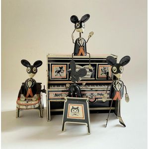 Louis Marx & Co. Lithographed tinplate mouse band. Marx…