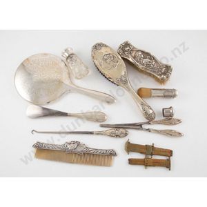 Collection of sterling silver dressing table & vanity items…