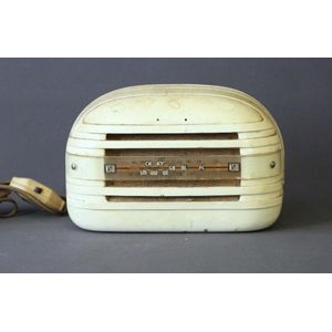 Astor football Valve radio. Ivory Bakelite; badge missing. No…