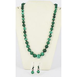 Malachite and Carnelian Agate high quality Leaves Beaded Necklace and Earring Set