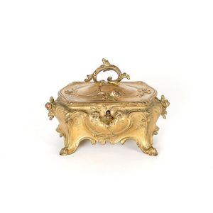 An Art Nouveau gilt bronze jewel box, French, 19th century, 15…