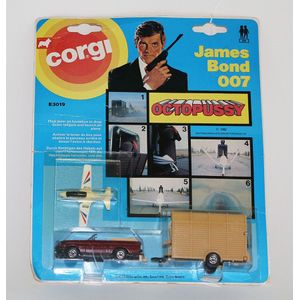 Corgi Junior E3019, James Bond Octopussy Aviation set, mint in…