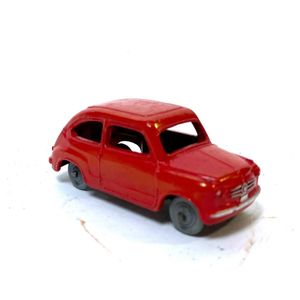 Dinky toys by Meccano, England: 163 Fiat 600 toy car, 7 x 3 x 2.…
