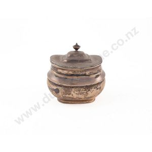 Georgian V sterling silver tea caddy plain bombe form, the…