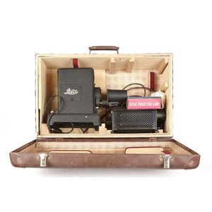 Leitz (Germany) a 3.5 cm slide Projector, in textured black…