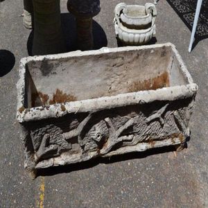 Old French rustic cast composite garden planter, approx 46 cm…