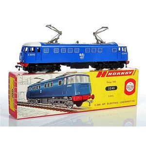 Hornby Dublo 2245 BR 3,300 Hp electric locomotive with twin…