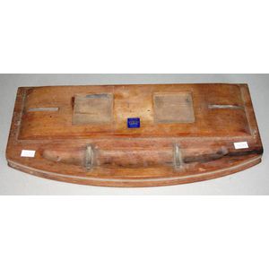 HMAS Sydney ( World War I) wooden Standish with enamel emblem…