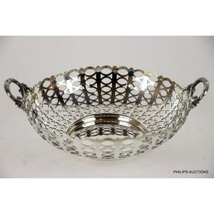 1907 Sterling Silver Pierced Bowl With Laurel Wreath Handles - Bowls ...