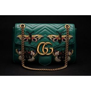 Gucci hot sale bag butterfly