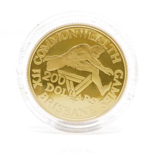 Australian 1982 $200 gold proof coin 22ct gold, Olympic design