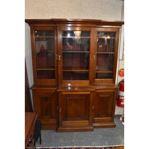 Late 19th century mahogany breakfront glazed bookcase