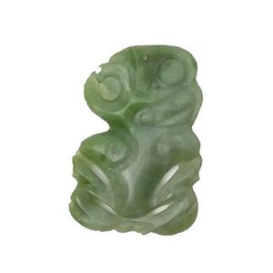 An early/mid-20th century Maori pounamu hei tiki, chin to the…