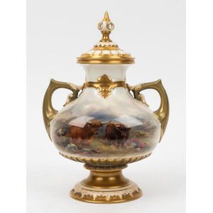 Royal Worcester antique English porcelain lidded urn decorated…