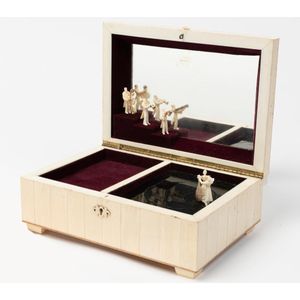 A Swiss piano key ivory musical jewel box, 19th century, 9.5 cm…
