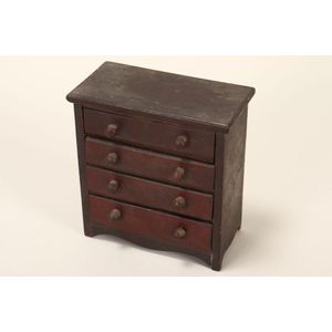 Early 20th century apprentice chest of drawers, of rectangular&hellip;