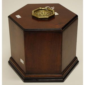 GIII mahogany octagonal tea caddy with octagonal brass handle…