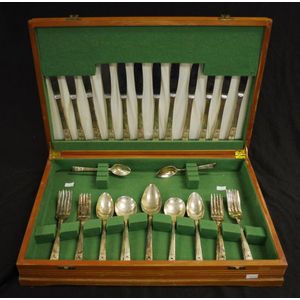 Part Oneida silver plate cutlery service Pattern: Coronation,…