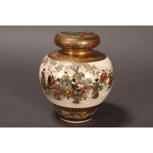 Fine Satsuma vase and cover, with a bun shaped cover and…