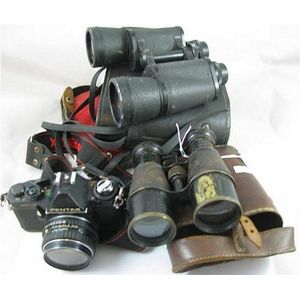 A vintage Pentax camera (MR1) with a pair of Printz binoculars…